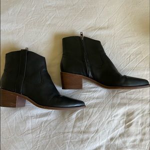 Madewell Western Style Leather Ankle Boots